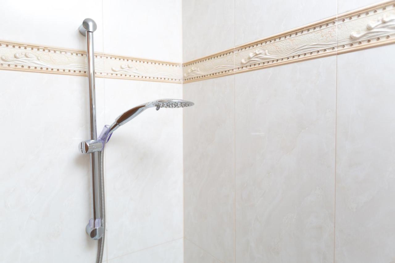 Promenade Seaview Heaven Apartment Larnaca Ngoại thất bức ảnh